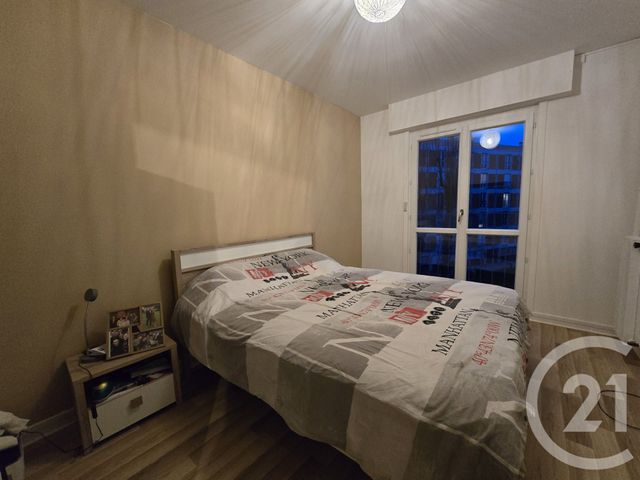 Appartement T2 &agrave; louer - 2 pi&egrave;ces - 55 m2 - Troyes - 10 - CHAMPAGNE-ARDENNE