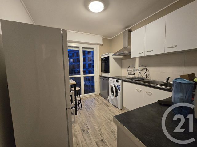 Appartement T2 &agrave; louer - 2 pi&egrave;ces - 55 m2 - Troyes - 10 - CHAMPAGNE-ARDENNE