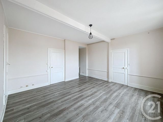 Appartement F2 &agrave; louer - 2 pi&egrave;ces - 45 m2 - Ste Savine - 10 - CHAMPAGNE-ARDENNE