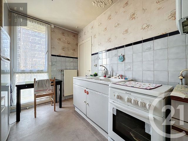 Appartement &agrave; vendre - 3 pi&egrave;ces - 60,35 m2 - Troyes - 10 - CHAMPAGNE-ARDENNE