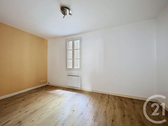 Appartement F6 &agrave; louer - 6 pi&egrave;ces - 130 m2 - Troyes - 10 - CHAMPAGNE-ARDENNE