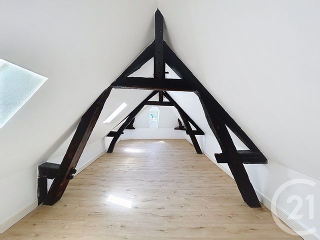Appartement F6 &agrave; louer - 6 pi&egrave;ces - 130 m2 - Troyes - 10 - CHAMPAGNE-ARDENNE