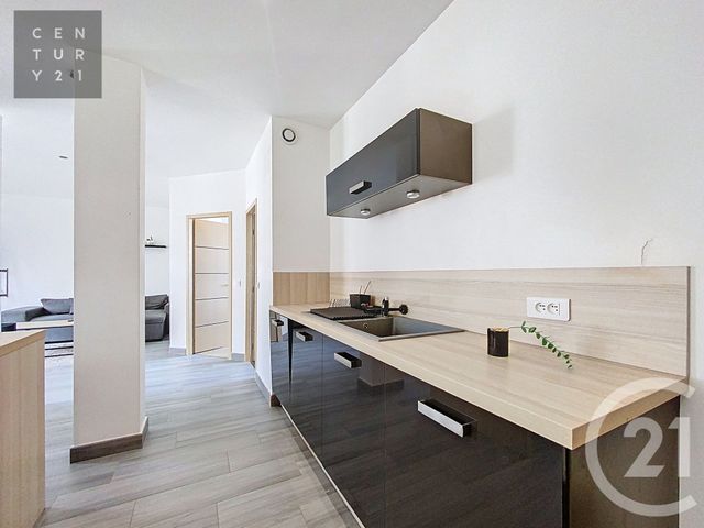 Appartement T2 &agrave; louer - 2 pi&egrave;ces - 54,50 m2 - Troyes - 10 - CHAMPAGNE-ARDENNE