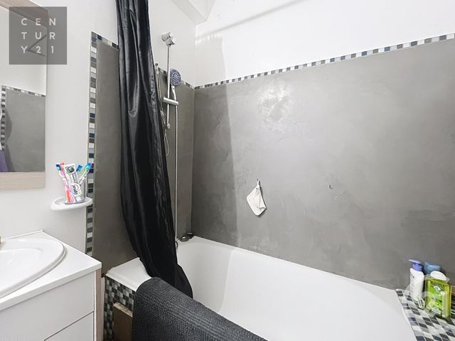 Appartement &agrave; vendre - 3 pi&egrave;ces - 56,08 m2 - Troyes - 10 - CHAMPAGNE-ARDENNE