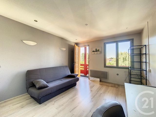 Appartement F1 &agrave; louer - 1 pi&egrave;ce - 17 m2 - Ste Savine - 10 - CHAMPAGNE-ARDENNE