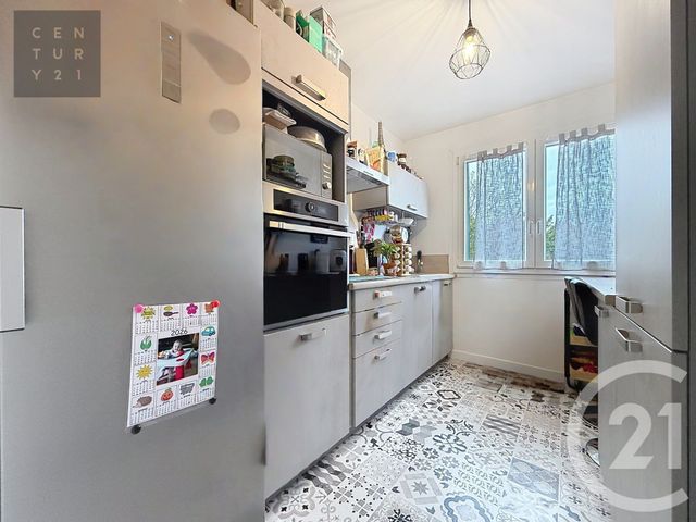 Appartement &agrave; vendre - 3 pi&egrave;ces - 64 m2 - Ste Savine - 10 - CHAMPAGNE-ARDENNE