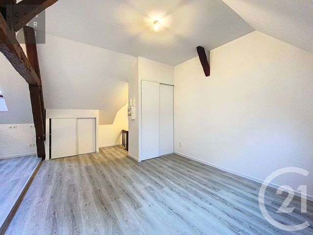 Appartement &agrave; louer - 2 pi&egrave;ces - 29,20 m2 - Troyes - 10 - CHAMPAGNE-ARDENNE