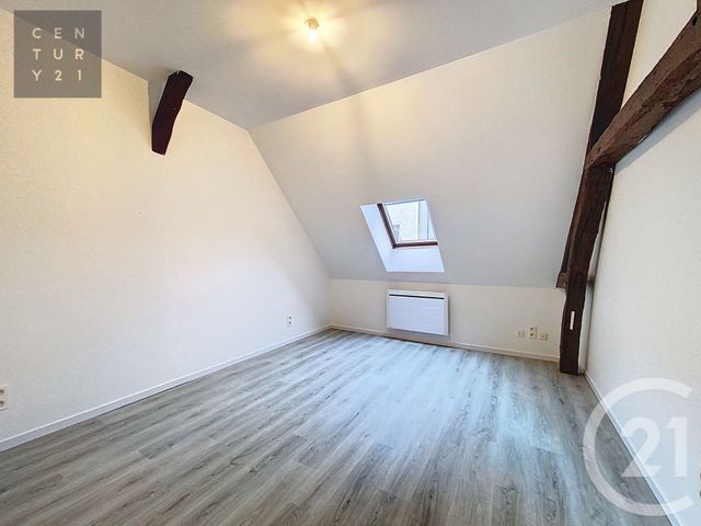 Appartement &agrave; louer - 2 pi&egrave;ces - 29,20 m2 - Troyes - 10 - CHAMPAGNE-ARDENNE