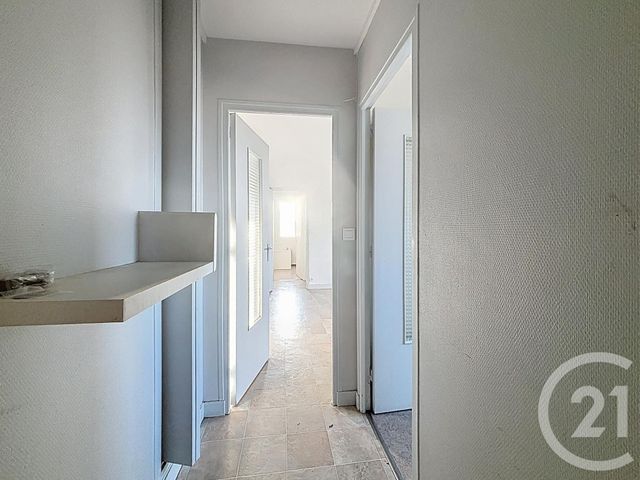 Appartement F2 &agrave; louer - 2 pi&egrave;ces - 43 m2 - Troyes - 10 - CHAMPAGNE-ARDENNE