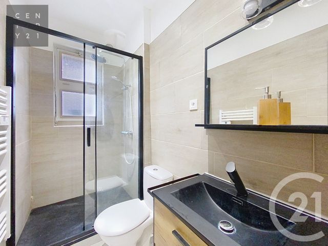 Appartement T2 &agrave; louer - 2 pi&egrave;ces - 61 m2 - Troyes - 10 - CHAMPAGNE-ARDENNE