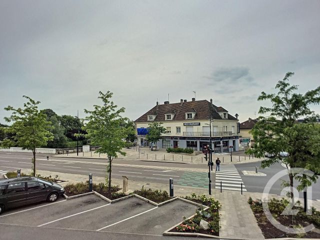 Appartement F2 &agrave; louer - 2 pi&egrave;ces - 56,07 m2 - Pont Ste Marie - 10 - CHAMPAGNE-ARDENNE