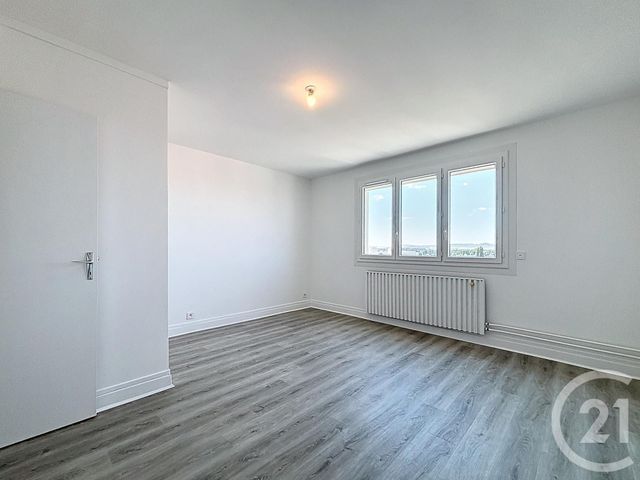 Appartement F1 &agrave; louer - 1 pi&egrave;ce - 37 m2 - St Andre Les Vergers - 10 - CHAMPAGNE-ARDENNE