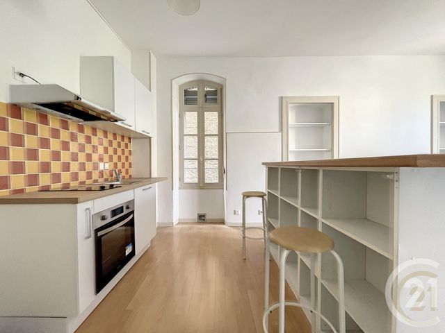 Appartement F2 &agrave; louer - 2 pi&egrave;ces - 46,40 m2 - Troyes - 10 - CHAMPAGNE-ARDENNE