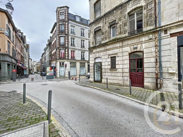 Appartement T2 &agrave; louer - 2 pi&egrave;ces - 38,60 m2 - Troyes - 10 - CHAMPAGNE-ARDENNE