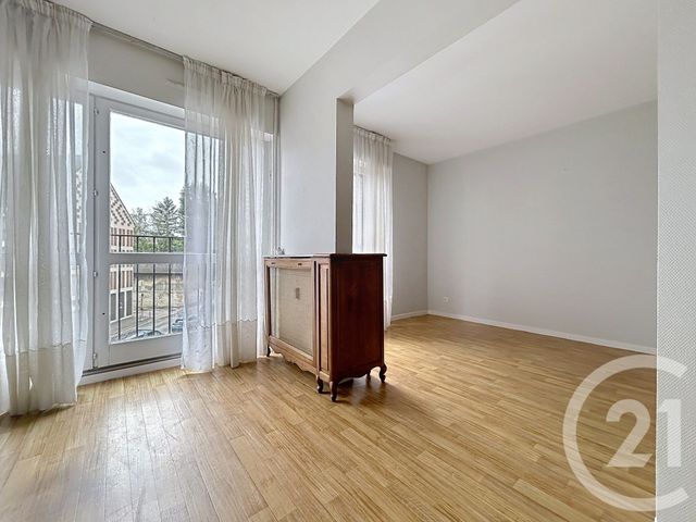 Appartement &agrave; louer - 3 pi&egrave;ces - 86,90 m2 - Troyes - 10 - CHAMPAGNE-ARDENNE