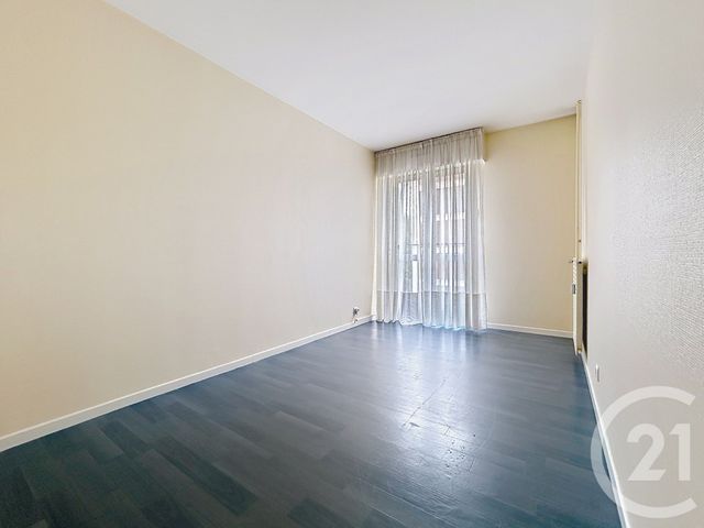 Appartement &agrave; louer - 3 pi&egrave;ces - 86,90 m2 - Troyes - 10 - CHAMPAGNE-ARDENNE