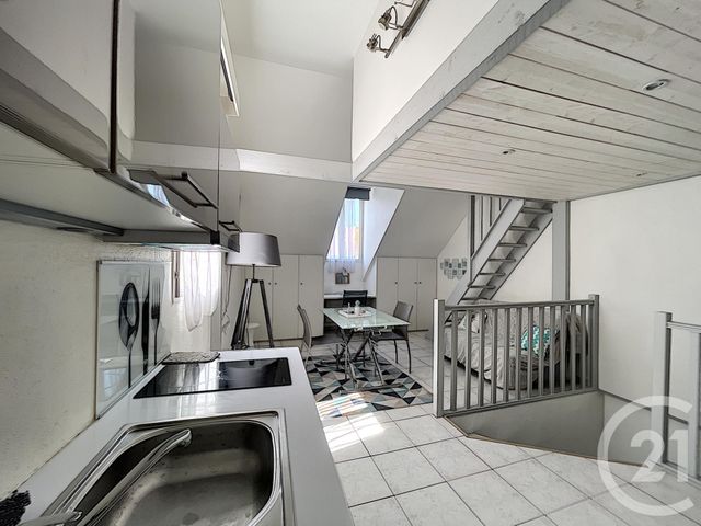 Appartement Studio &agrave; louer - 1 pi&egrave;ce - 24,60 m2 - Troyes - 10 - CHAMPAGNE-ARDENNE