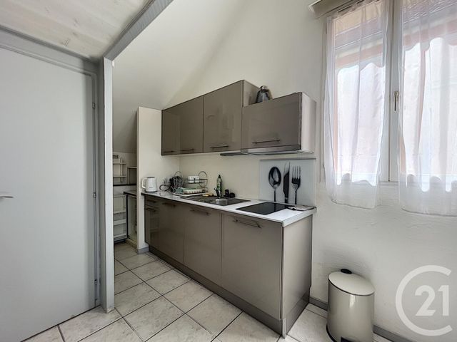 Appartement Studio &agrave; louer - 1 pi&egrave;ce - 24,60 m2 - Troyes - 10 - CHAMPAGNE-ARDENNE