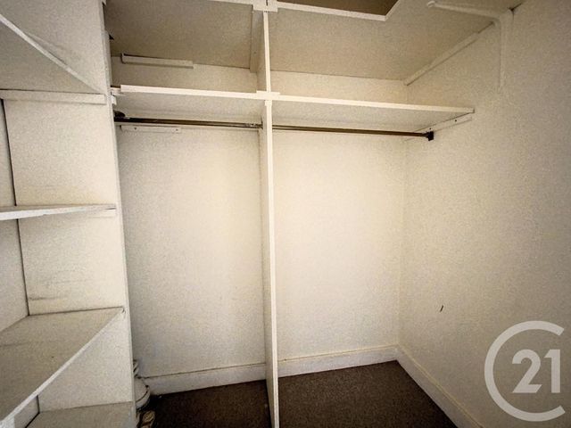 Appartement F1 &agrave; louer - 1 pi&egrave;ce - 37 m2 - St Andre Les Vergers - 10 - CHAMPAGNE-ARDENNE