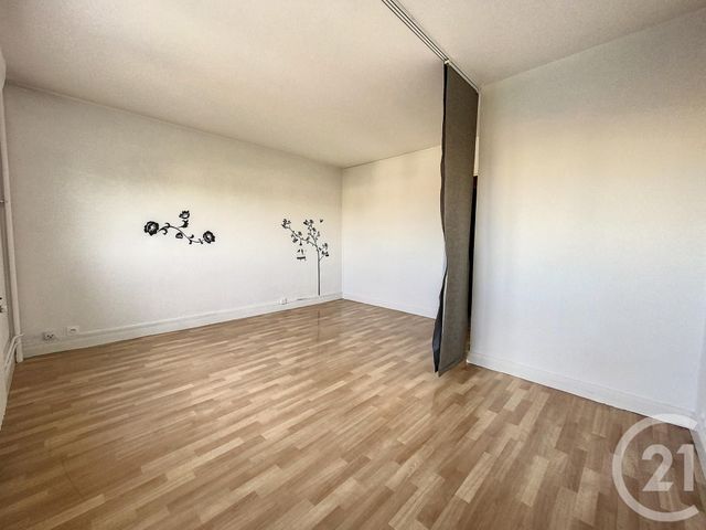 Appartement F1 &agrave; louer - 1 pi&egrave;ce - 37 m2 - St Andre Les Vergers - 10 - CHAMPAGNE-ARDENNE