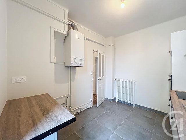 Appartement F3 &agrave; louer - 3 pi&egrave;ces - 65 m2 - Troyes - 10 - CHAMPAGNE-ARDENNE