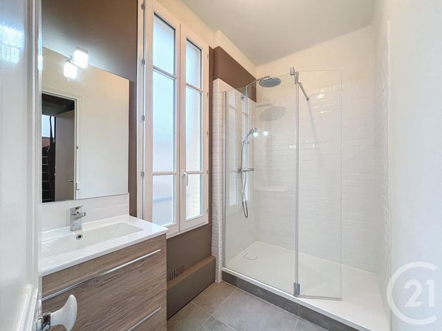 Appartement F3 &agrave; louer - 3 pi&egrave;ces - 65 m2 - Troyes - 10 - CHAMPAGNE-ARDENNE