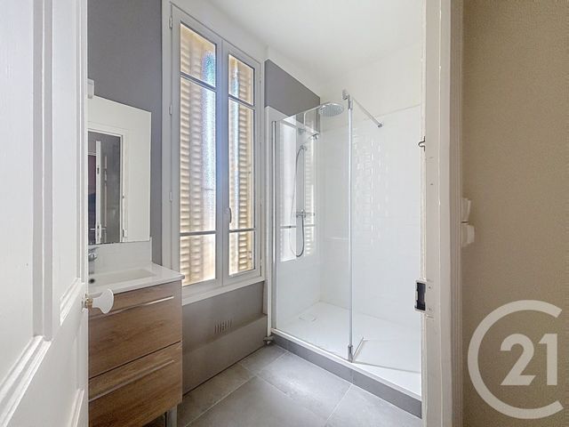 Appartement F3 &agrave; louer - 3 pi&egrave;ces - 60 m2 - Troyes - 10 - CHAMPAGNE-ARDENNE