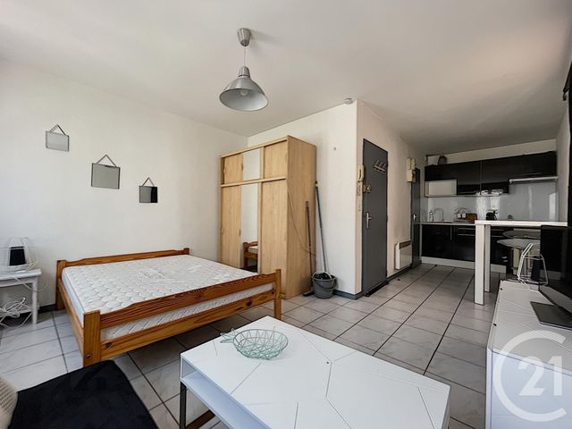 Appartement Studio à louer TROYES