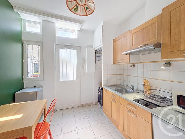 Appartement F1 &agrave; louer - 1 pi&egrave;ce - 21,70 m2 - Troyes - 10 - CHAMPAGNE-ARDENNE