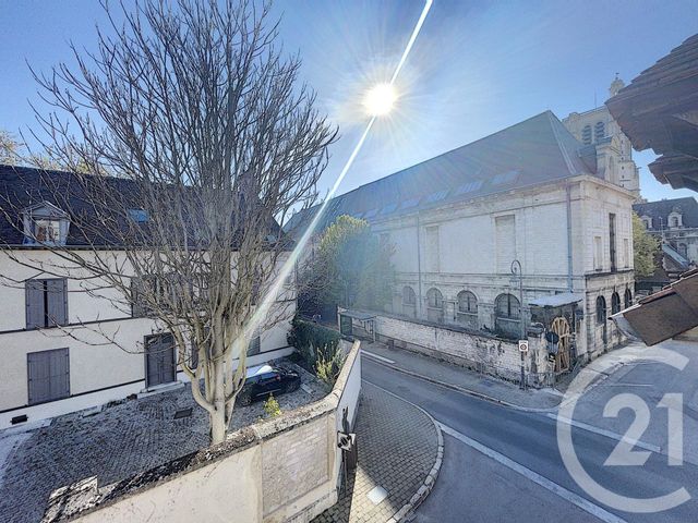 Appartement F2 &agrave; louer - 2 pi&egrave;ces - 42 m2 - Troyes - 10 - CHAMPAGNE-ARDENNE