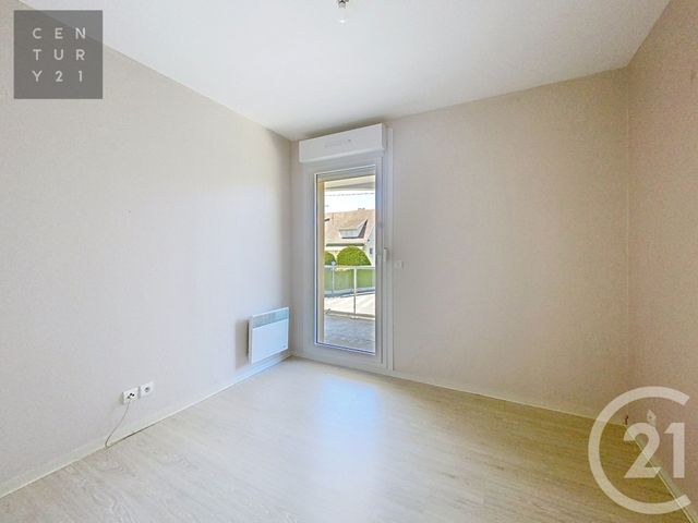 Appartement &agrave; louer - 3 pi&egrave;ces - 66,30 m2 - Troyes - 10 - CHAMPAGNE-ARDENNE