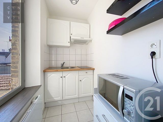 Appartement &agrave; louer - 2 pi&egrave;ces - 28,15 m2 - Ste Savine - 10 - CHAMPAGNE-ARDENNE
