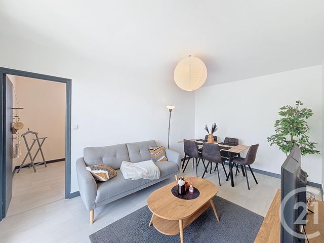 Appartement F2 bis &agrave; louer - 3 pi&egrave;ces - 54,10 m2 - Troyes - 10 - CHAMPAGNE-ARDENNE