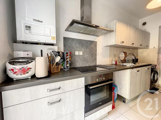 Appartement F3 &agrave; louer - 3 pi&egrave;ces - 67,70 m2 - St Andre Les Vergers - 10 - CHAMPAGNE-ARDENNE