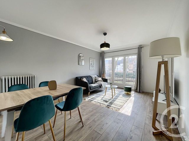 Appartement T4 &agrave; louer - 4 pi&egrave;ces - 74 m2 - Troyes - 10 - CHAMPAGNE-ARDENNE