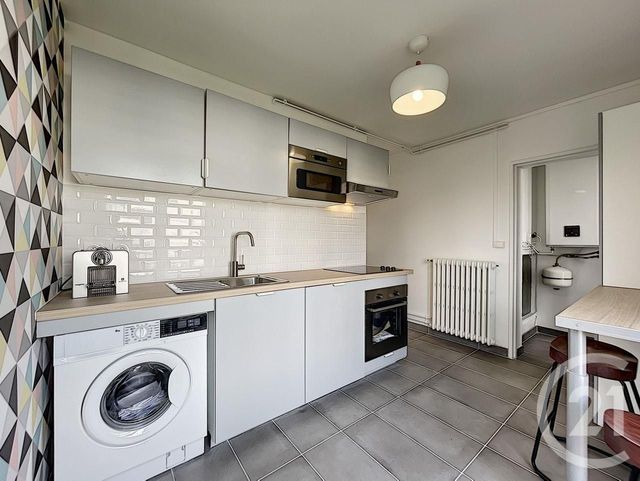 Appartement T4 &agrave; louer - 4 pi&egrave;ces - 74 m2 - Troyes - 10 - CHAMPAGNE-ARDENNE