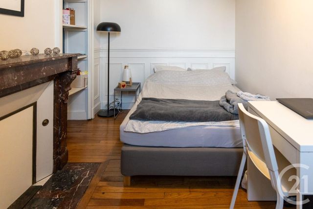Appartement Chambre &agrave; louer - 1 pi&egrave;ce - 10 m2 - Troyes - 10 - CHAMPAGNE-ARDENNE