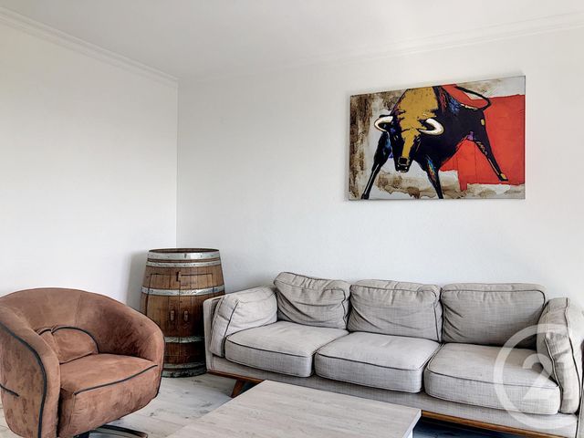 Appartement F3 &agrave; vendre - 4 pi&egrave;ces - 76,80 m2 - St Julien Les Villas - 10 - CHAMPAGNE-ARDENNE