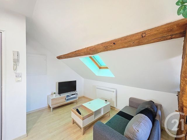 Appartement F2 &agrave; louer - 2 pi&egrave;ces - 24,67 m2 - Troyes - 10 - CHAMPAGNE-ARDENNE