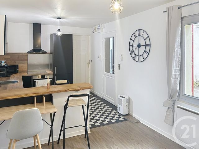 Appartement F2 &agrave; louer - 2 pi&egrave;ces - 33,20 m2 - Troyes - 10 - CHAMPAGNE-ARDENNE