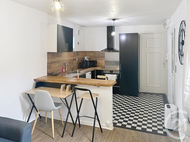 Appartement F2 &agrave; louer - 2 pi&egrave;ces - 33,20 m2 - Troyes - 10 - CHAMPAGNE-ARDENNE