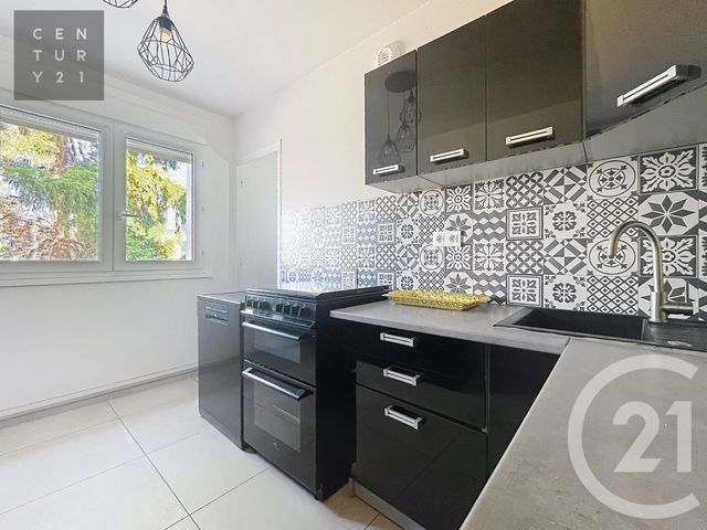 Appartement 2 à vendre LA CHAPELLE ST LUC