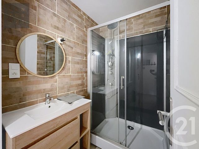 Appartement 2 &agrave; vendre - 2 pi&egrave;ces - 54,03 m2 - La Chapelle St Luc - 10 - CHAMPAGNE-ARDENNE