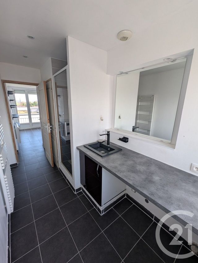 Appartement F2 &agrave; louer - 2 pi&egrave;ces - 60,58 m2 - Troyes - 10 - CHAMPAGNE-ARDENNE