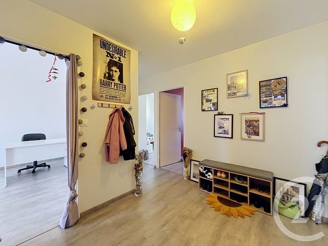 Appartement F5 &agrave; louer - 5 pi&egrave;ces - 105 m2 - St Andre Les Vergers - 10 - CHAMPAGNE-ARDENNE