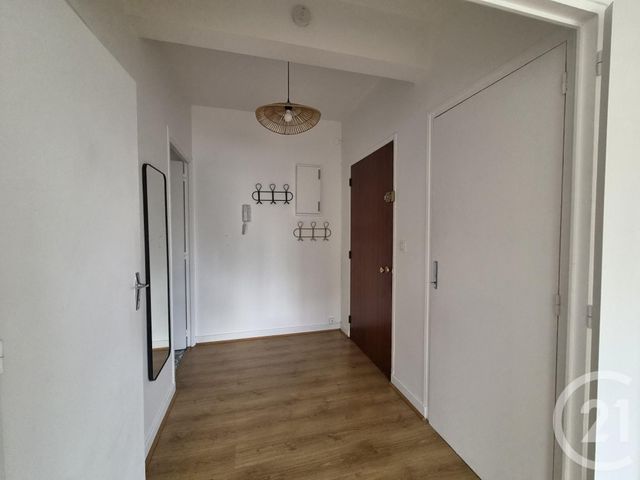 Appartement Studio &agrave; louer - 1 pi&egrave;ce - 41 m2 - Troyes - 10 - CHAMPAGNE-ARDENNE