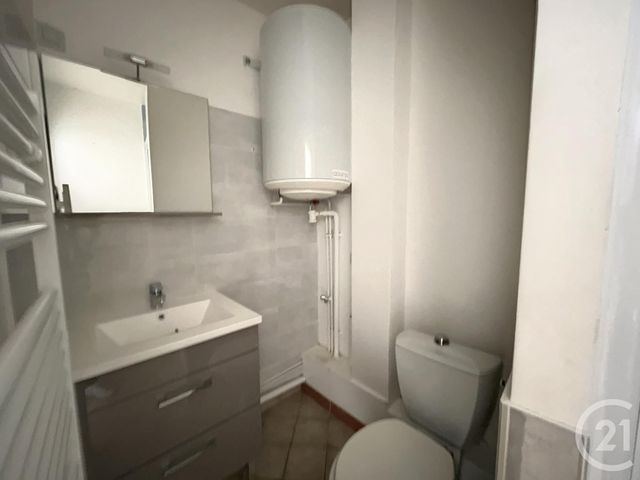 Appartement F1 &agrave; louer - 1 pi&egrave;ce - 26 m2 - Troyes - 10 - CHAMPAGNE-ARDENNE