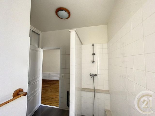 Appartement T3 &agrave; louer - 3 pi&egrave;ces - 62,81 m2 - Troyes - 10 - CHAMPAGNE-ARDENNE