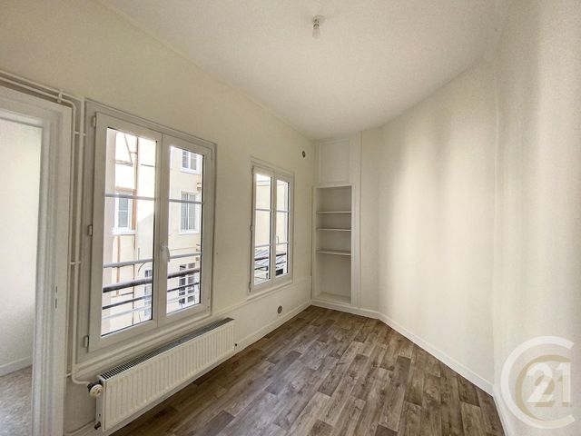 Appartement T3 &agrave; louer - 3 pi&egrave;ces - 62,81 m2 - Troyes - 10 - CHAMPAGNE-ARDENNE
