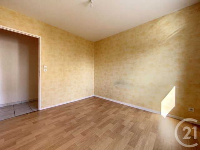 Appartement F3 &agrave; louer - 3 pi&egrave;ces - 67,89 m2 - Troyes - 10 - CHAMPAGNE-ARDENNE